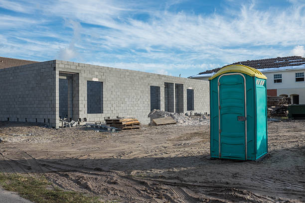 Best Luxury portable toilet rental  in Highland City, FL